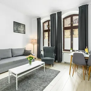 Old Town By Renters Poznań