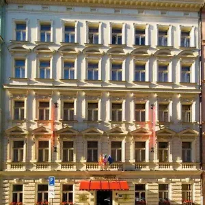 Mala Strana Отель
