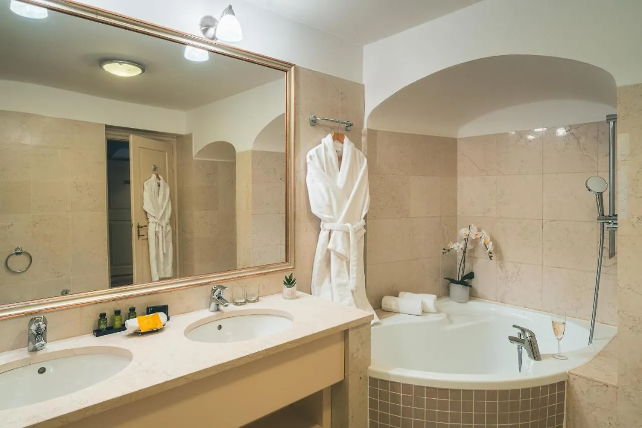 Appia Hotel Residences Прага